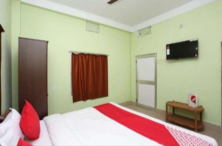 Hotel Royal Galaxy Puri Exterior foto